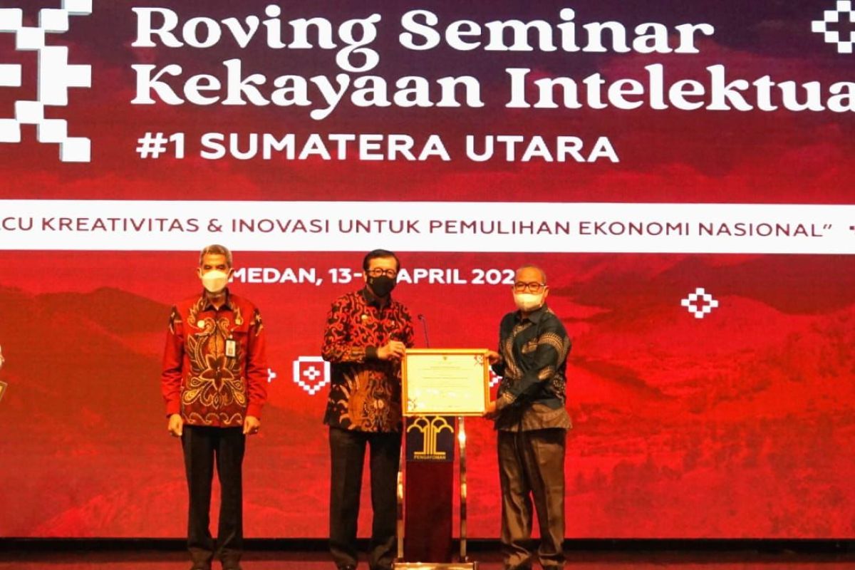 Pemprov Sumsel raih Piagam Menkumham