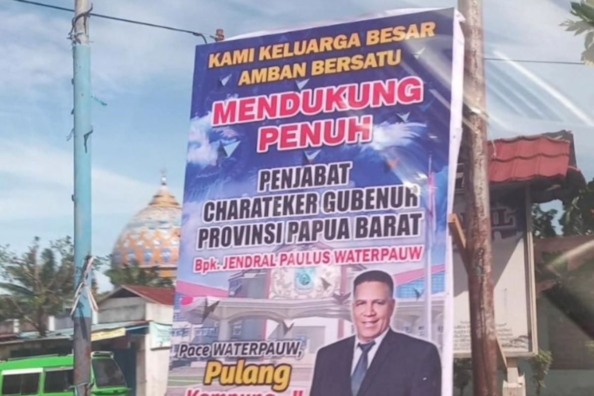 Tokoh adat usul Paulus Waterpauw menjadi Penjabat Gubernur Papua Barat