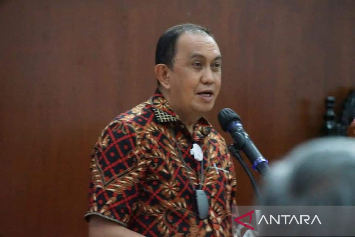 Bupati  harap warga diedukasi politk lewat pemilihan hukum tua