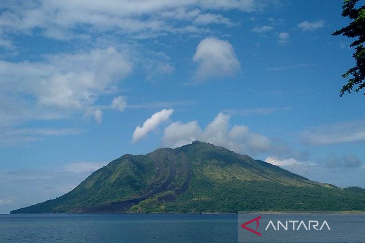 PVMBG ingatkan masyarakat-wisatawan jauhi area Gunung Ruang-Sulut