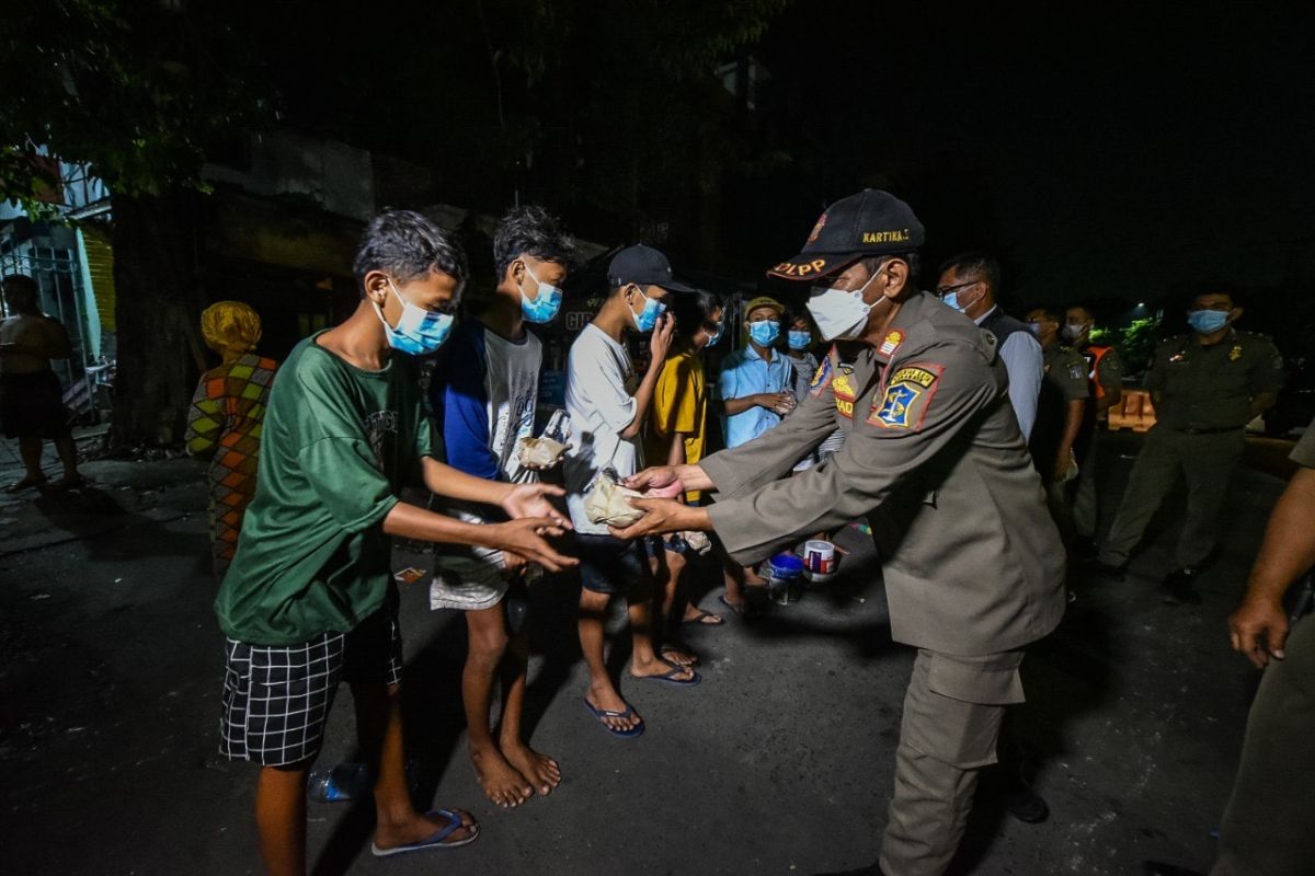 Pemkot Surabaya kirim remaja terjaring operasi ke sekolah kebangsaan