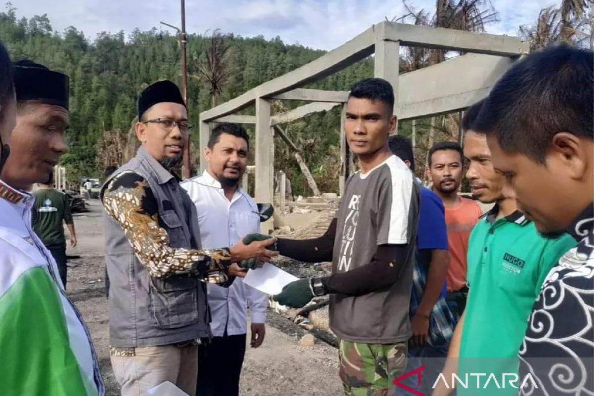 Baitul Mal Aceh salurkan Rp8,3 miliar dana zakat sepanjang 2022