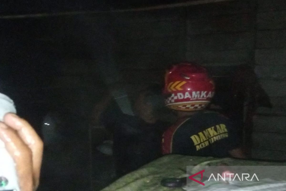 Lupa matikan kompor gas, satu unit rumah ludes terbakar di Kuala Simpang