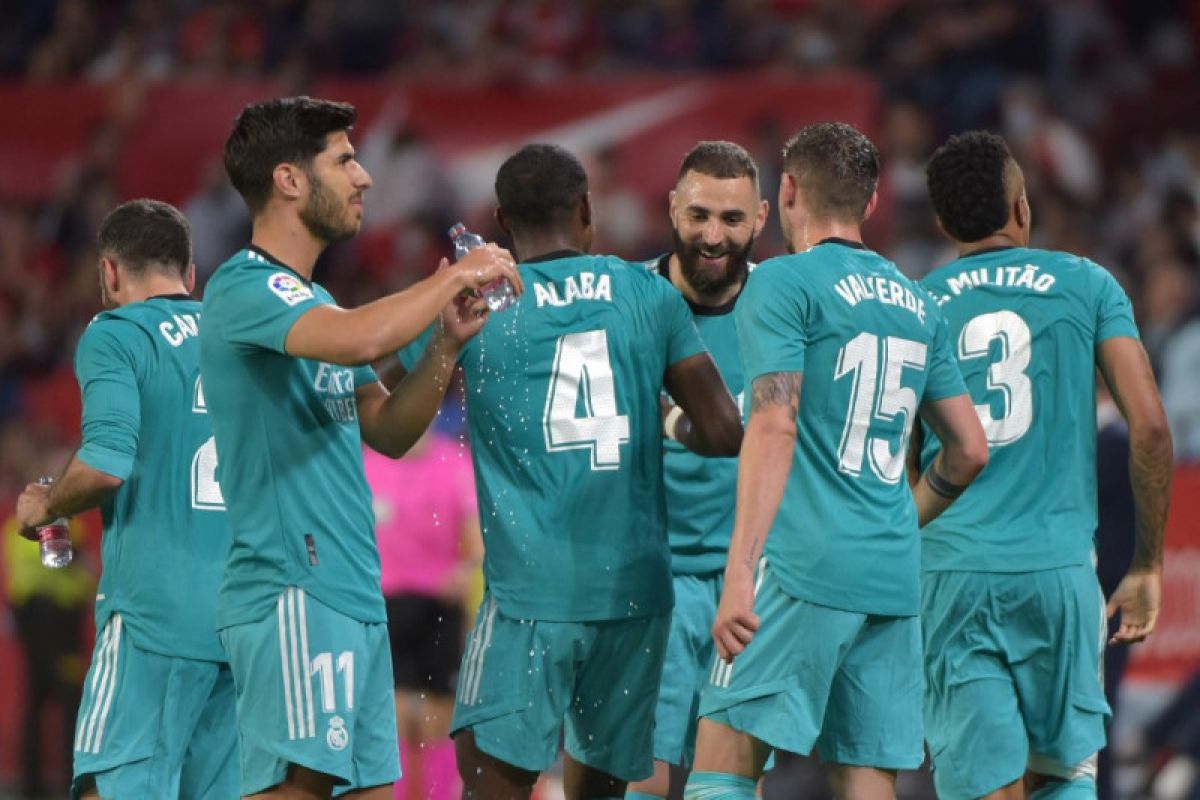 Liga Spanyol- Real Madrid kembali bangkit untuk balik kalahkan Sevilla 3-2