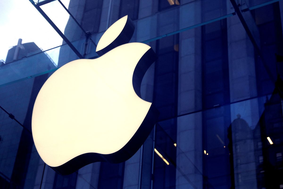 Apple akan pamerkan kamera telefoto pada ponsel pintarnya di 2023