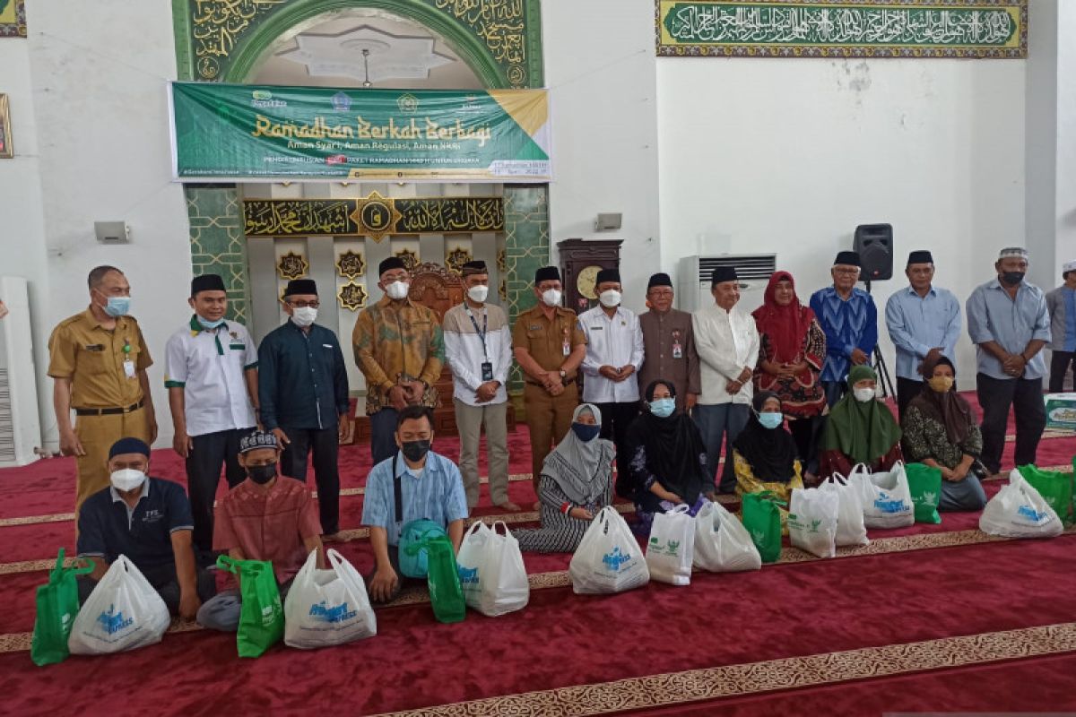 Pemprov harap BUMN di Sulut bagikan zakat untuk kaum dhuafa