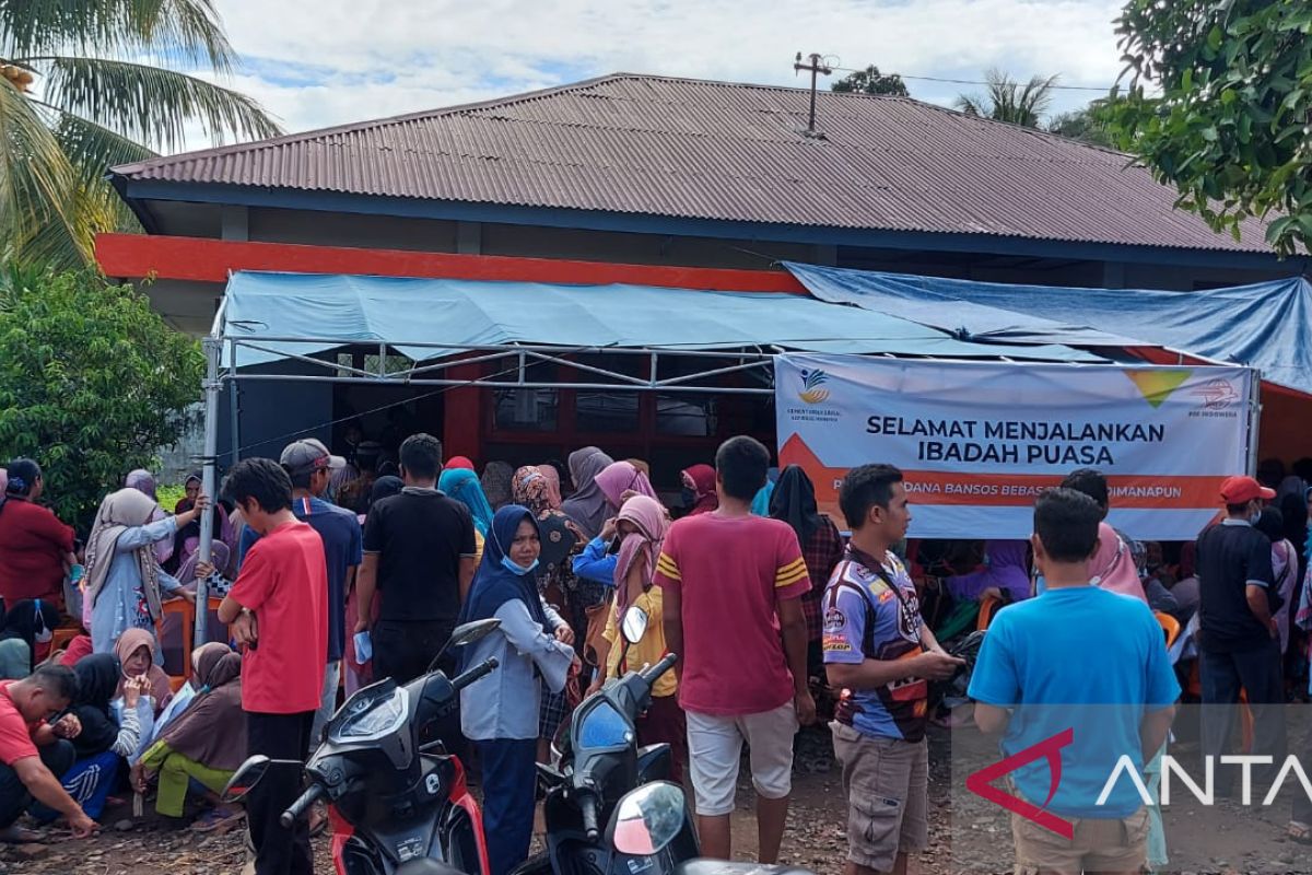 9.292 keluarga di Bengkulu Tengah terima bantuan sosial