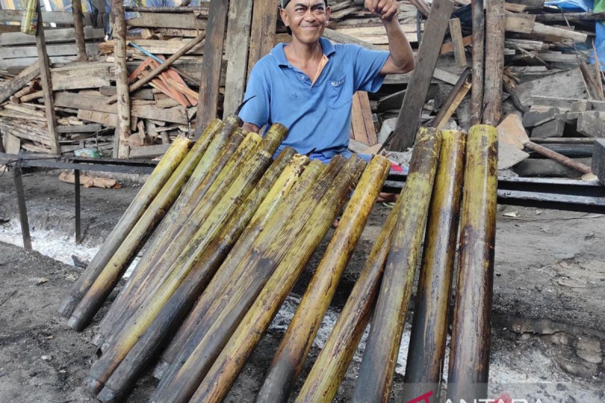 Kuliner Lemang jadi makanan favorit saat buka puasa