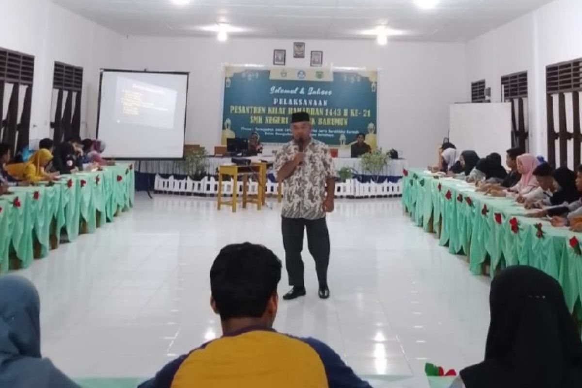 Pesantren kilat SMK N 1 Lubuk Barumun, konsef strategi bina generasi muda berkarakter islami