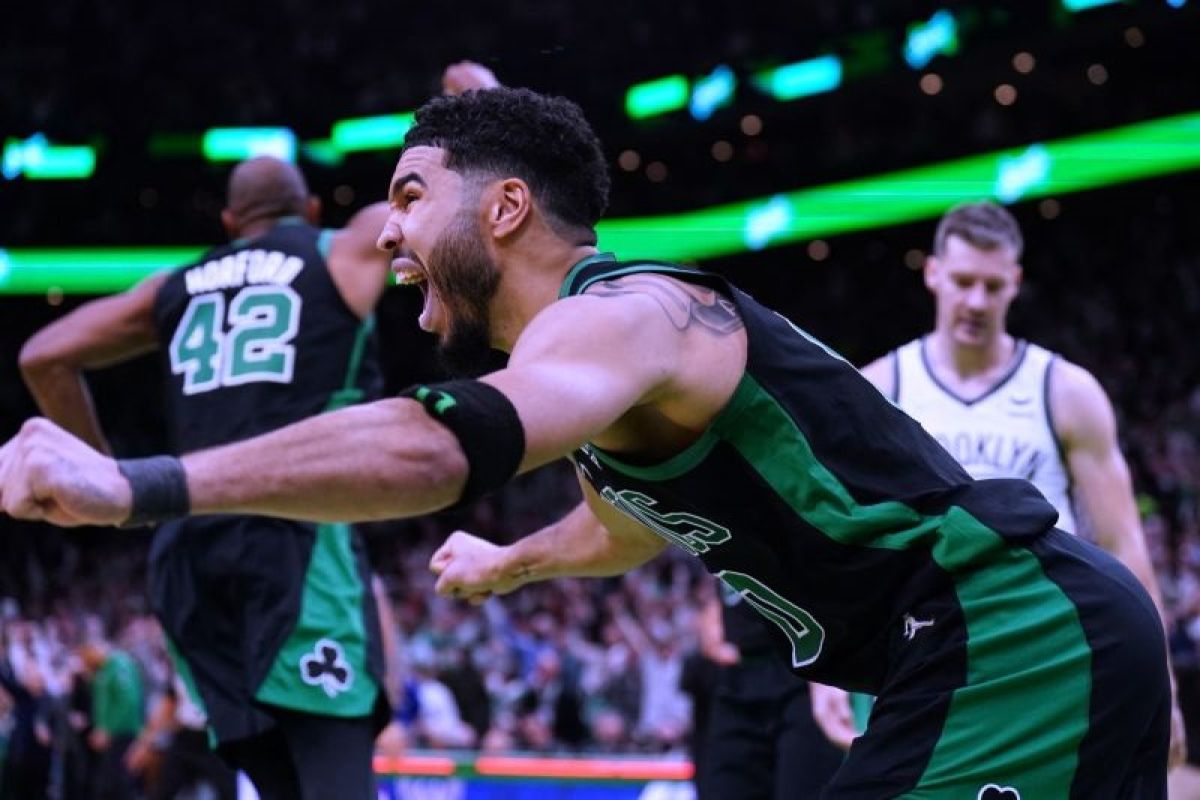 Jayson Tatum kalahkan buzzer untuk bawa Celtics atasi Brooklyn Nets