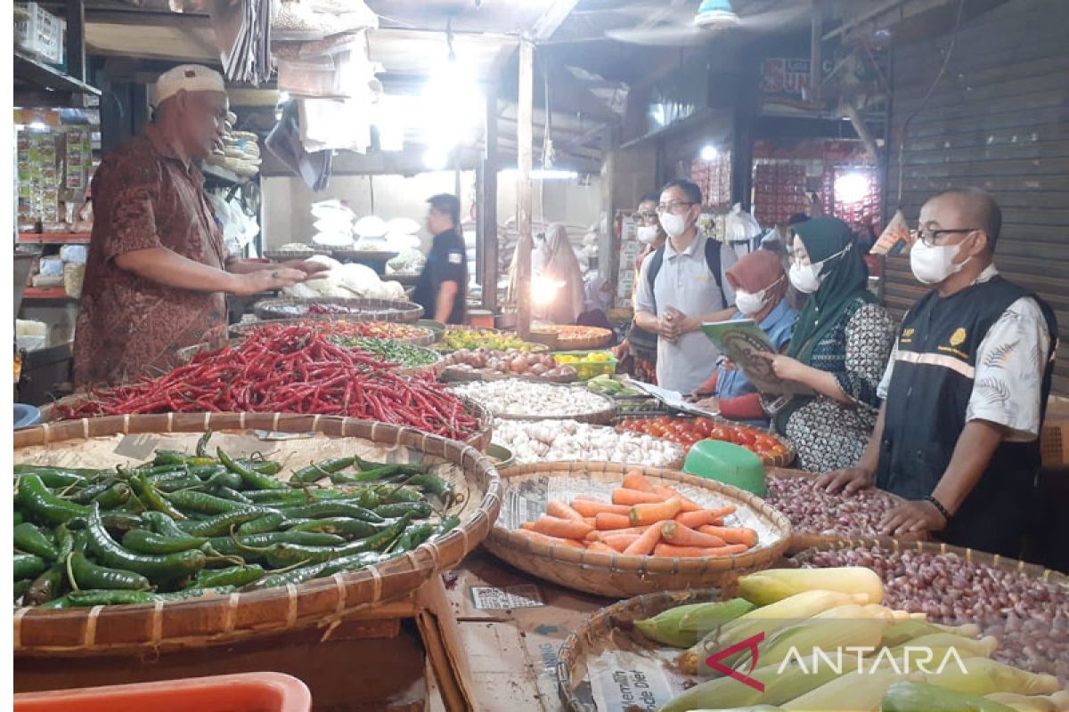 Libatkan dinas dan kepala pasar, Kementan pantau stok pangan di  Bekasi