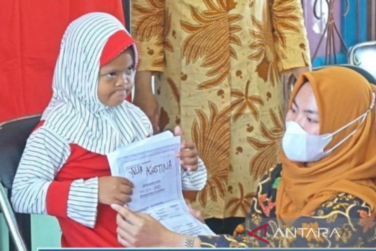 Disdukcapil jemput bola rekam data kependudukan warga disabilitas