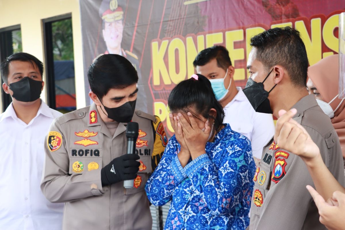 Polisi bongkar penjualan telur busuk di Kota Mojokerto