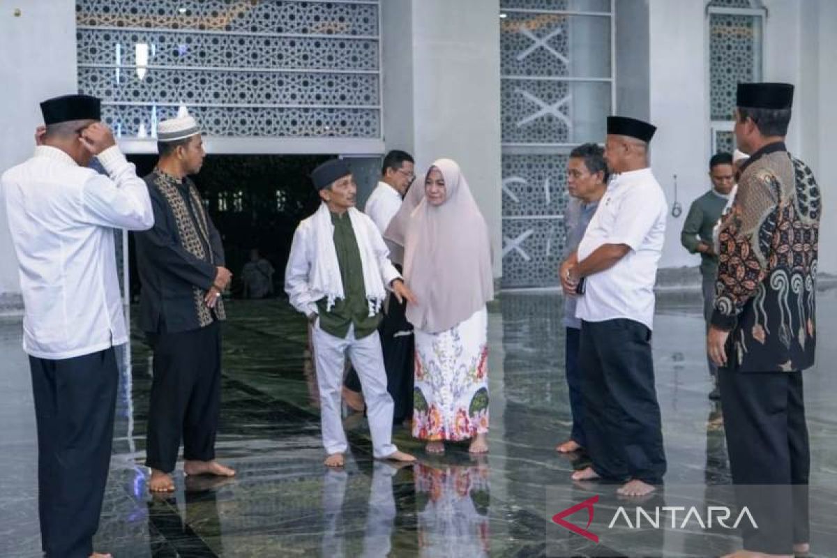 Masjid Giok Nagan Raya Aceh nan menawan