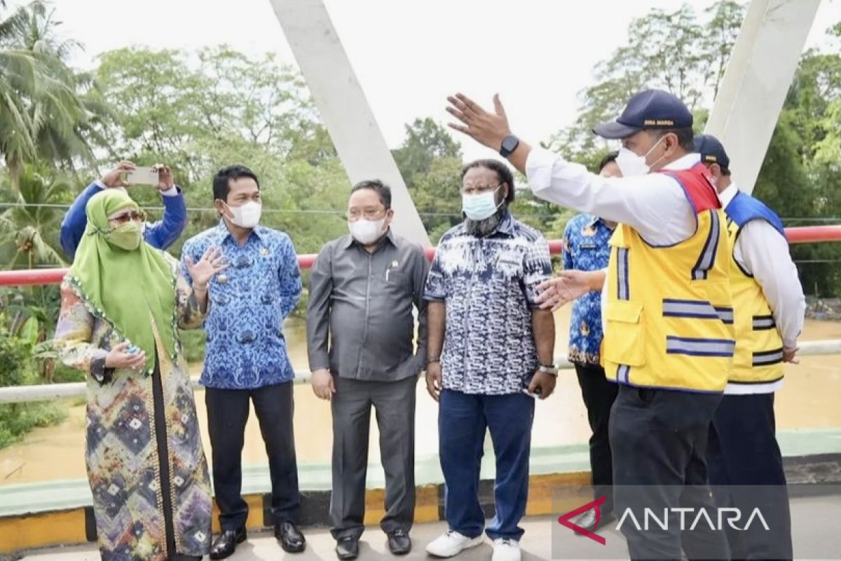 Komisi V DPR dukung pembangunan jembatan kembar di Balangan