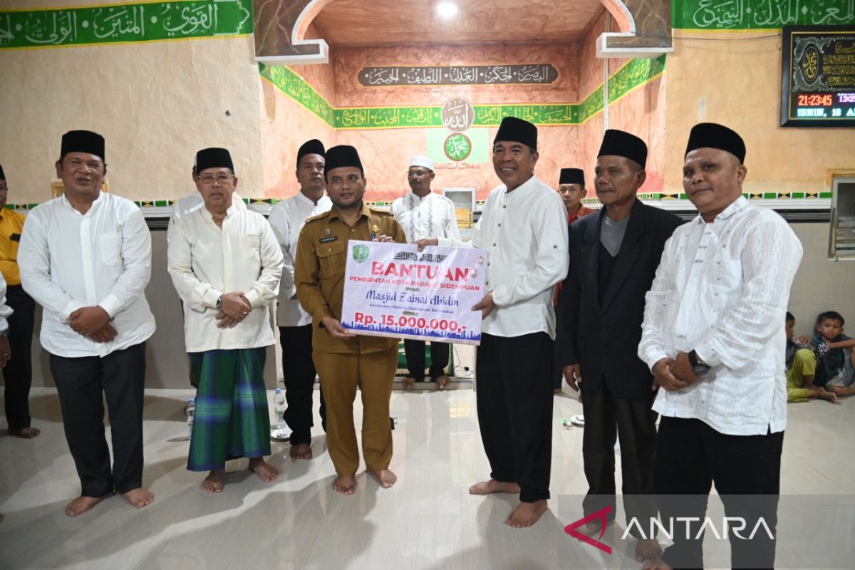 Wali Kota Sidempuan Safari Ramadhan di Masjid Syekh Zainal Abidin