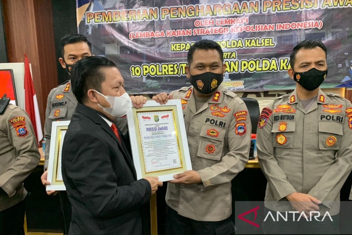 Polres HST terima penghargaan Presisi Award