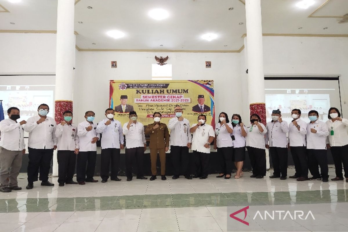 Wali Kota Palangka Raya minta mahasiswa semakin kritis bangun daerah