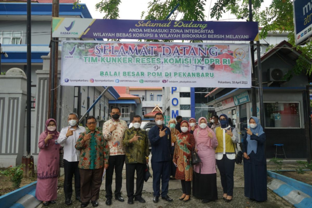 Komisi IX DPR RI kunjungi Balai BPOM di Pekanbaru, Kepala Balai promosi inovasi