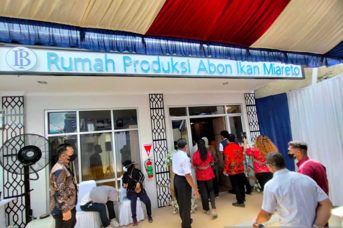 BI bangun rumah produksi abon ikan Miareto Sorong