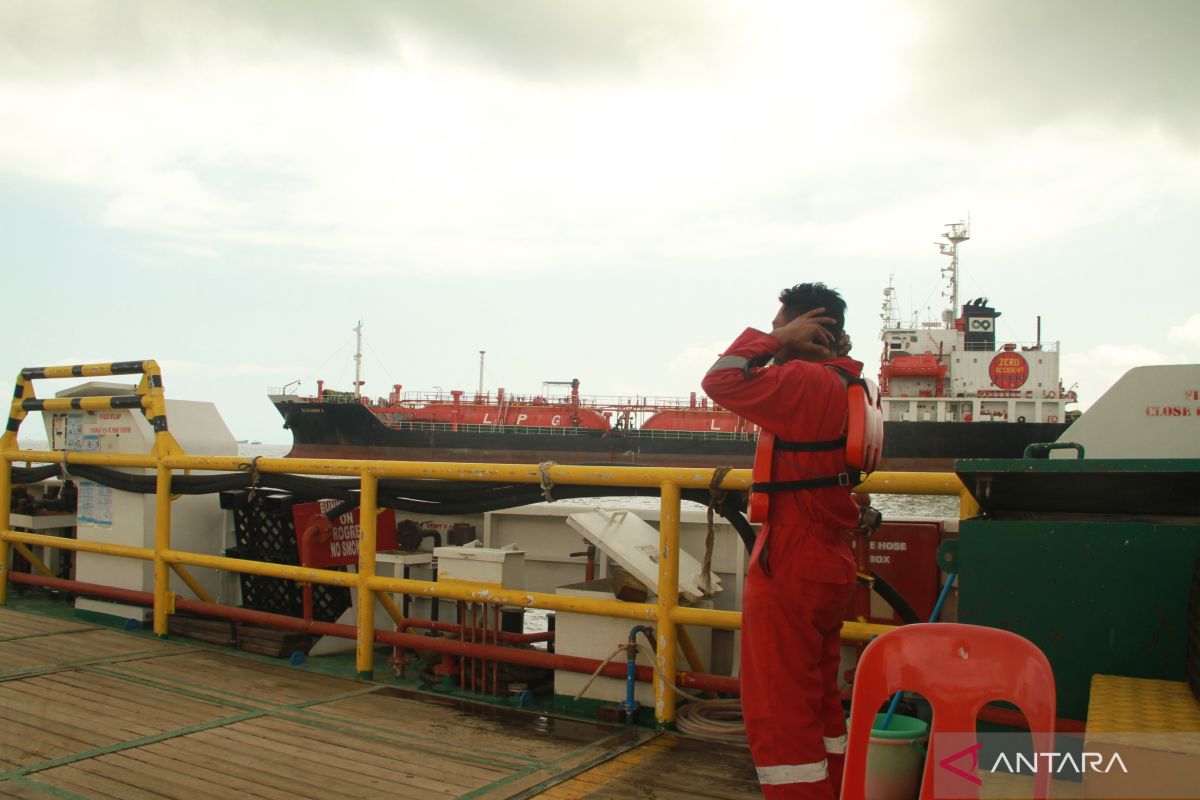 Pertamina shipping  operasikan armada 282 kapal  distribusikan BBM