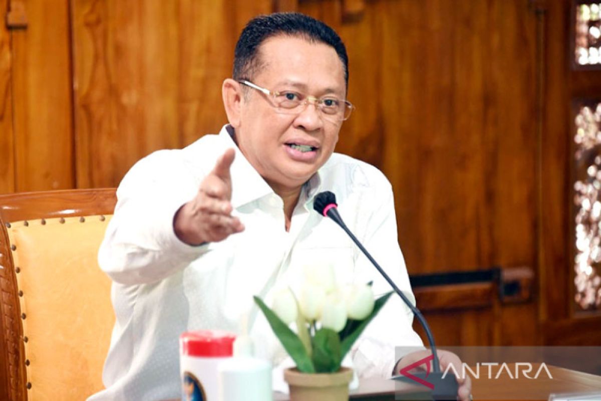 Ketua MPR: Jadi stimulan bangkitkan ekonomi, perubahan status COVID-19