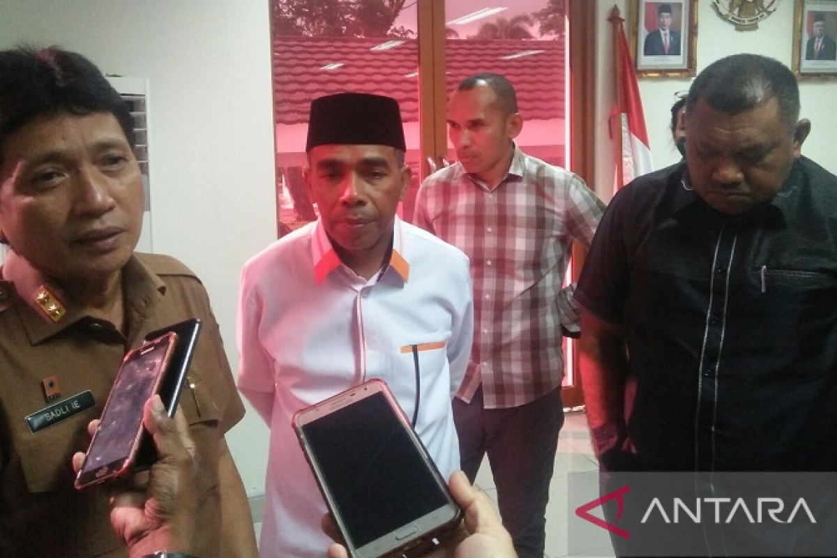 Pemprov Maluku siapkan 10 ton beras untuk pengungsi Kariuw