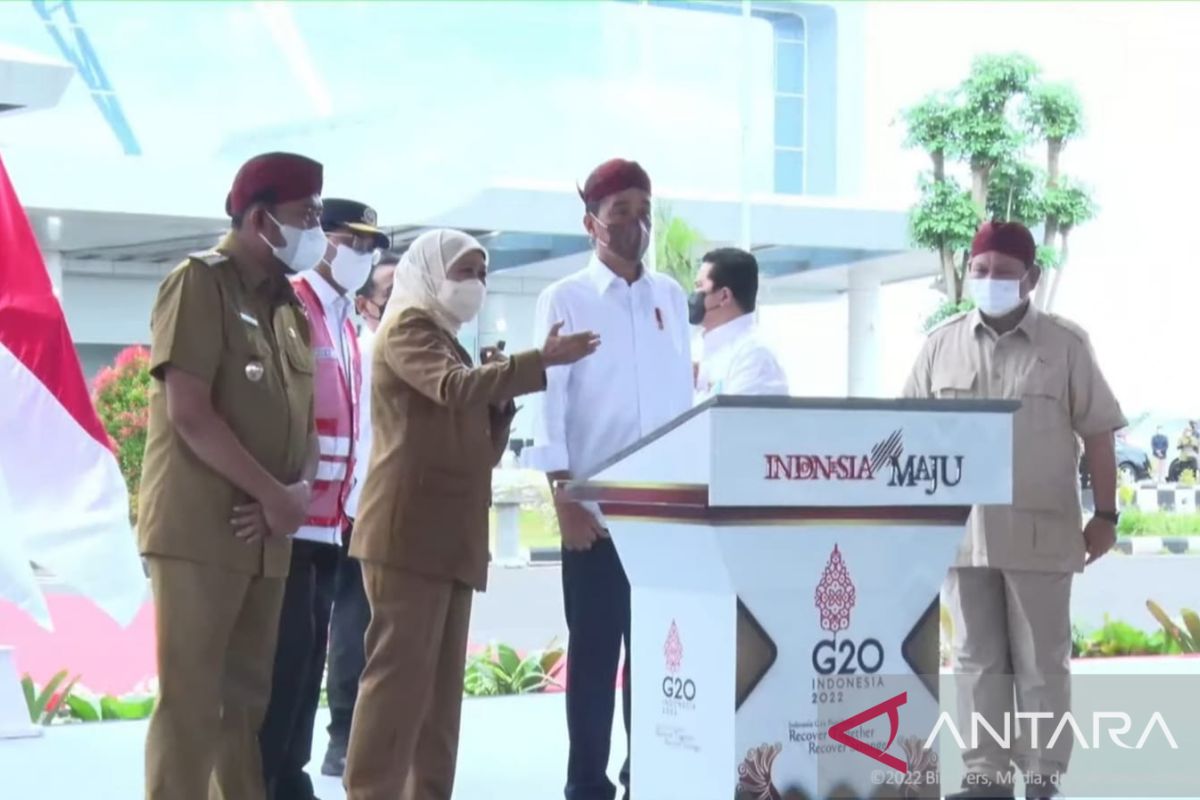 Presiden Jokowi resmikan Bandara Trunojoyo tingkatkan akses ke Madura