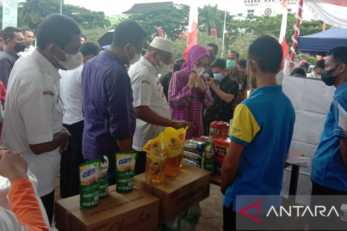 Maluku salurkan 9.000 sembako gratis bagi masyarakat sambut Lebaran, kepedulian Pemprov Maluku