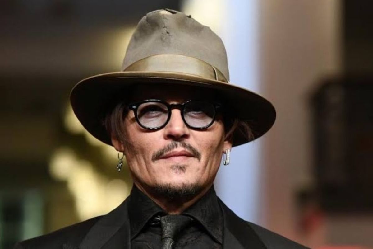 Johnny Depp sebut Disney jaga jarak sebelum kasus Amber Heard