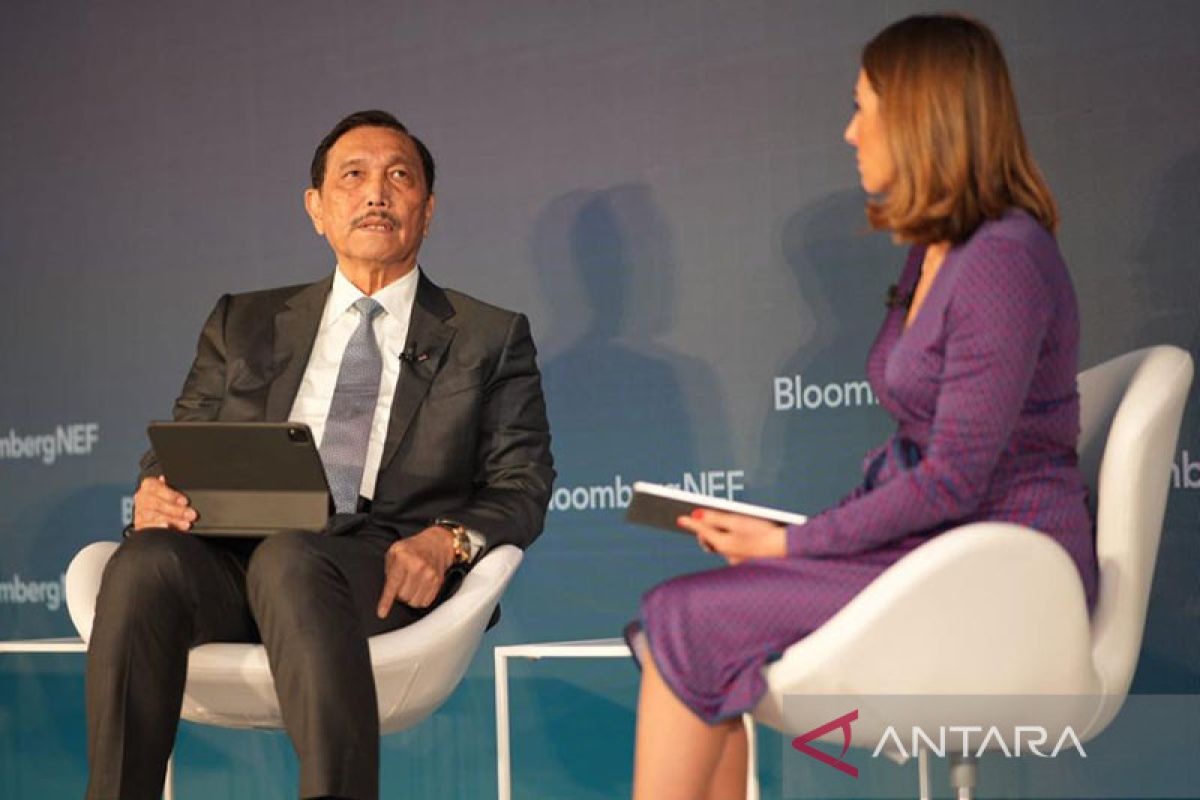 Menko Luhut sambut BNEF Net Zero Summit di Bali November 2022