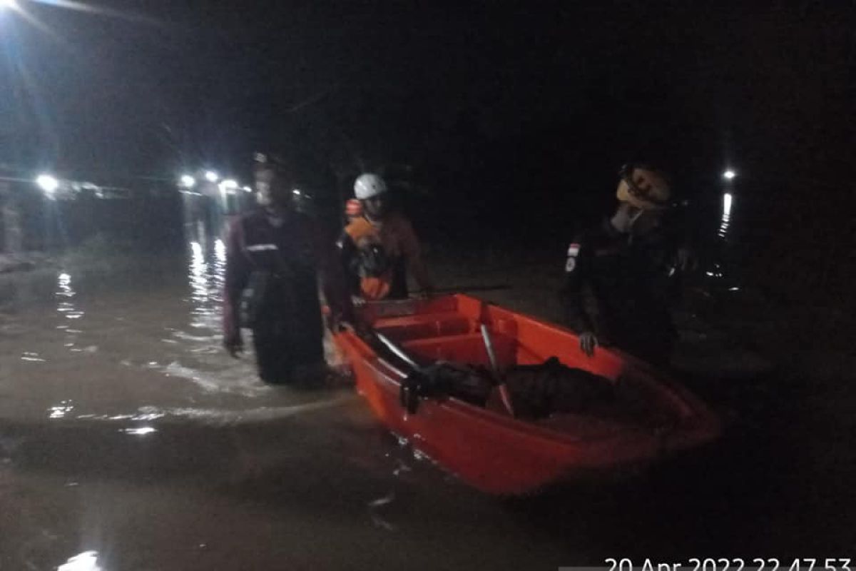 Banjir merendam sejumlah desa di Lumajang