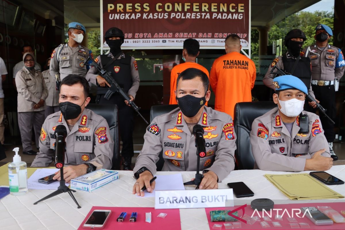 Seorang perwira polisi di Sumbar ditangkap karena kasus narkoba