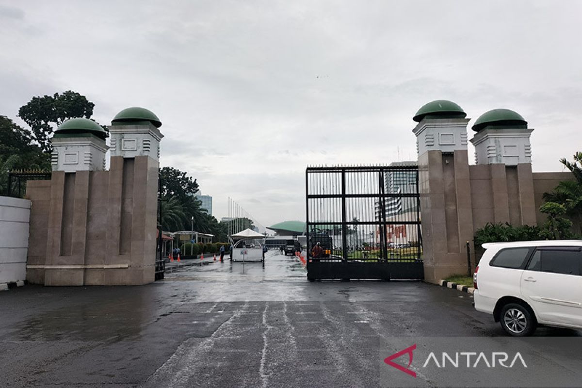 15 perwakilan demo mahasiswa masuk ke gedung DPR RI