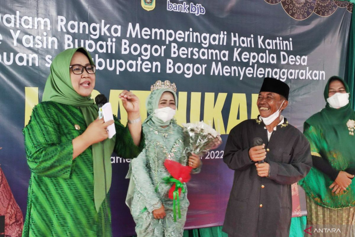 Bupati Bogor gelar isbat nikah 77 pasangan di Kawasan Puncak