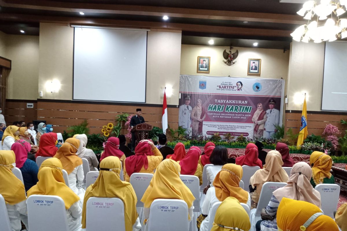 Wali kota mengajak perempuan Mataram jadi Kartini modern