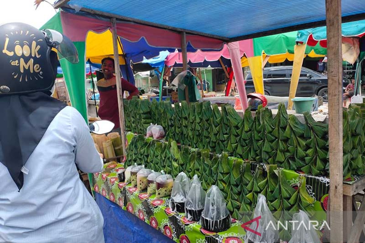 Tapai ubi jadi incaran di Aceh Timur selama bulan puasa