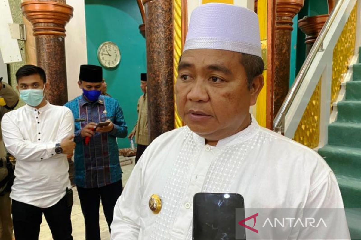 NU, Kemenag dan Polisi gelar vaksinasi dosis ketiga bagi warga Aceh Barat di Masjid Agung