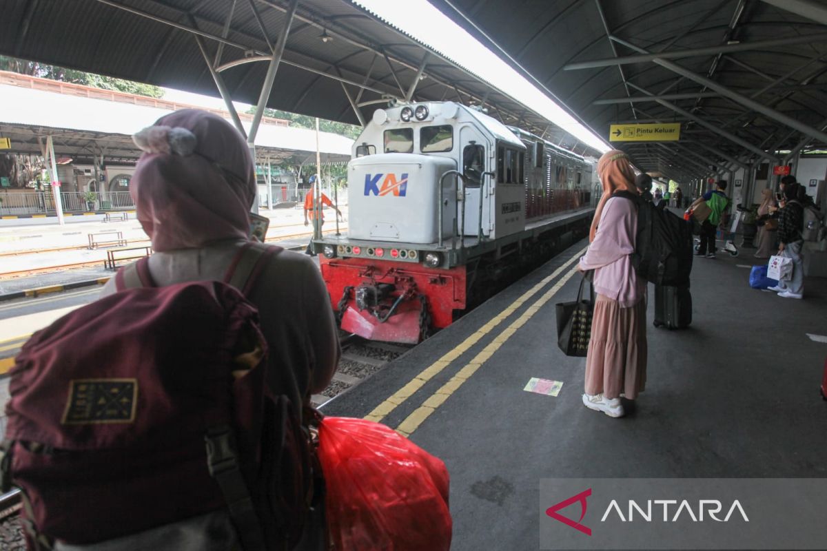 KAI Daop Surabaya waspadai tujuh titik jalur rawan bencana saat mudik Lebaran