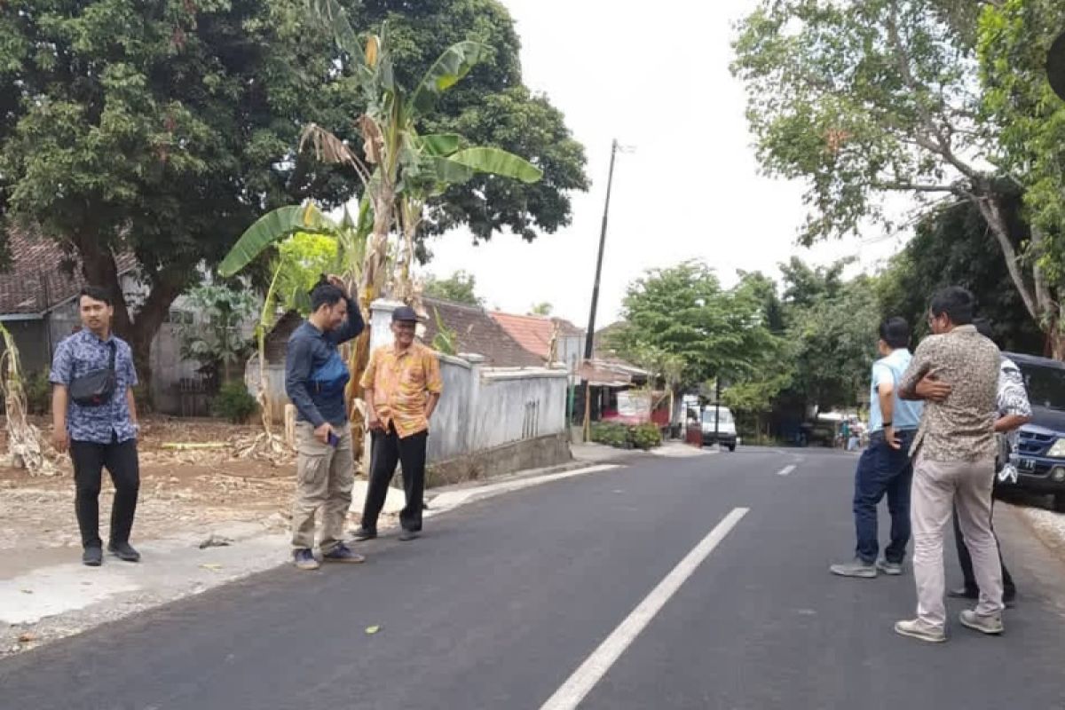 DPUPRKP Gunung Kidul melakukan pemeliharaan 10 ruas jalan