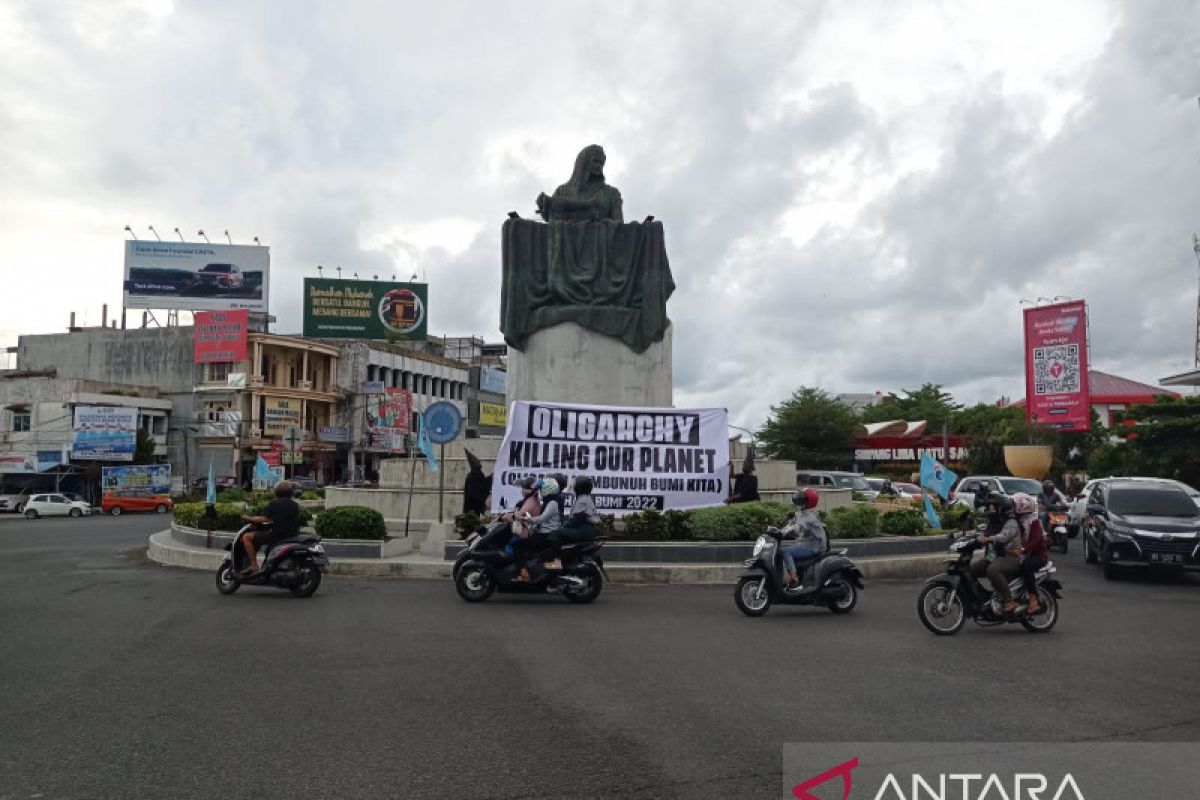 Komunitas di Bengkulu gelar aksi solidaritas peringati hari bumi