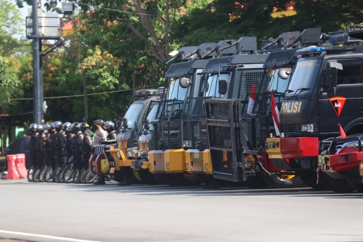 Polda Kepri kerahkan 1.497 personel jamin masyarakat aman dan sehat