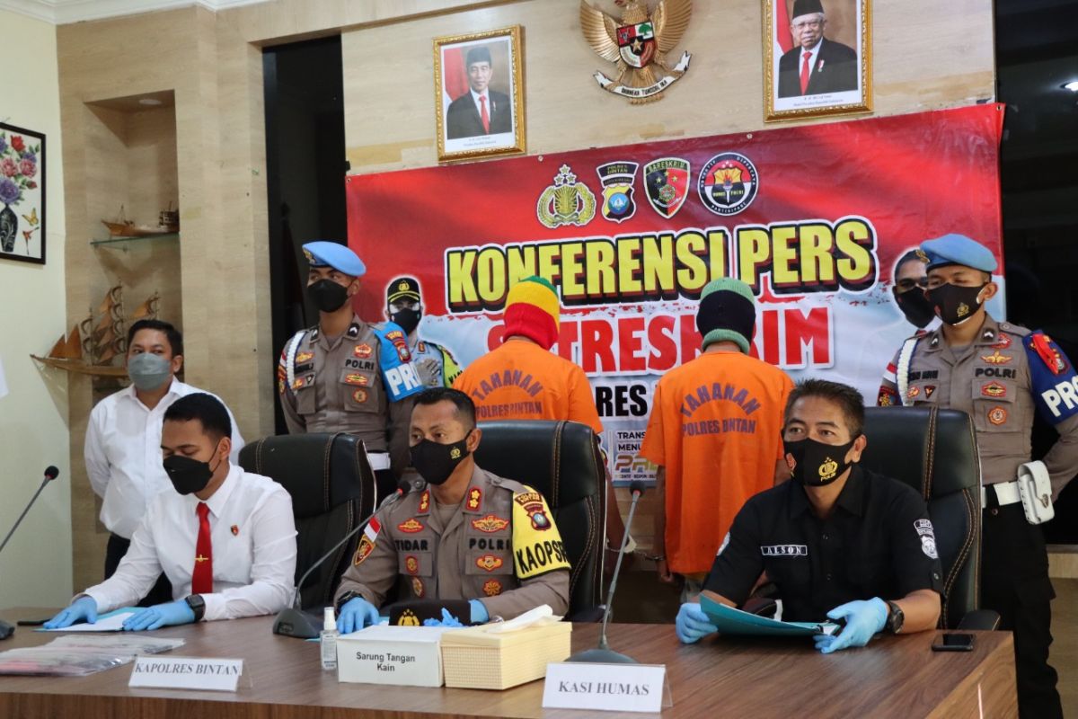 Polisi Bintan tangkap dua pelaku pengirim PMI ilegal ke Malaysia