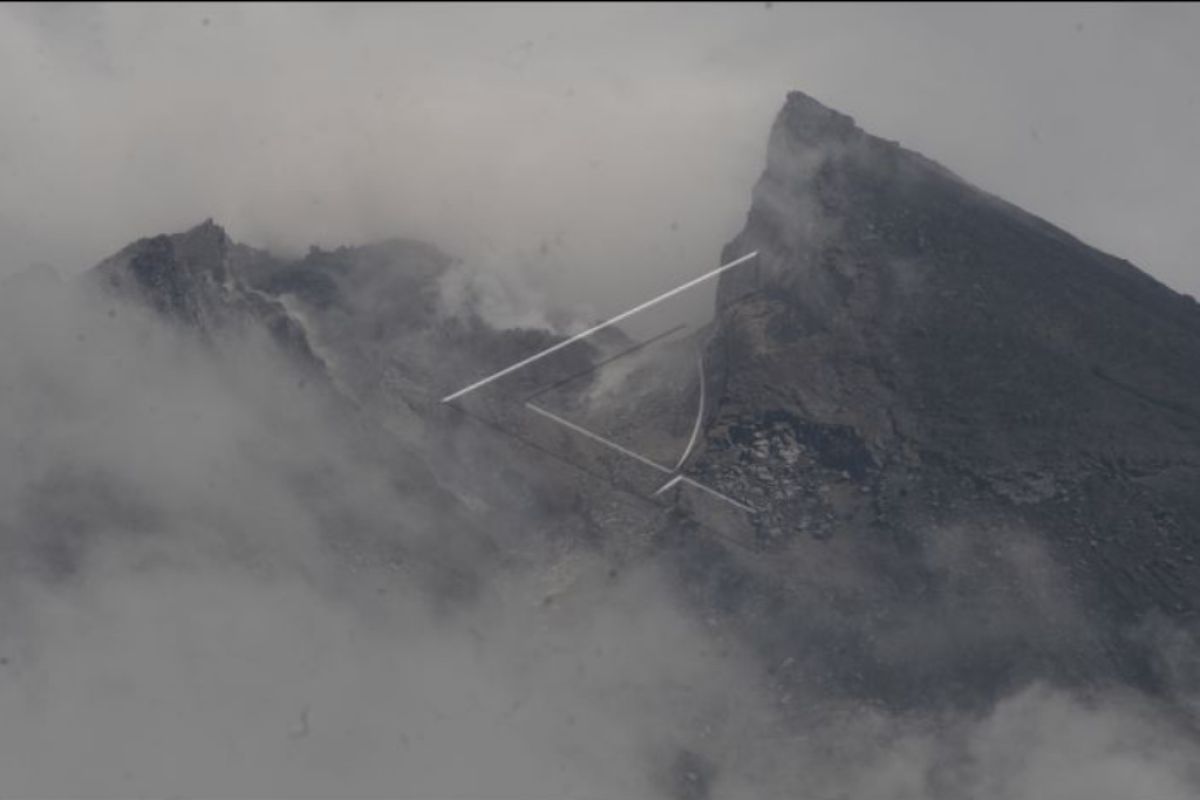Gunung Merapi alami 96 kali gempa guguran