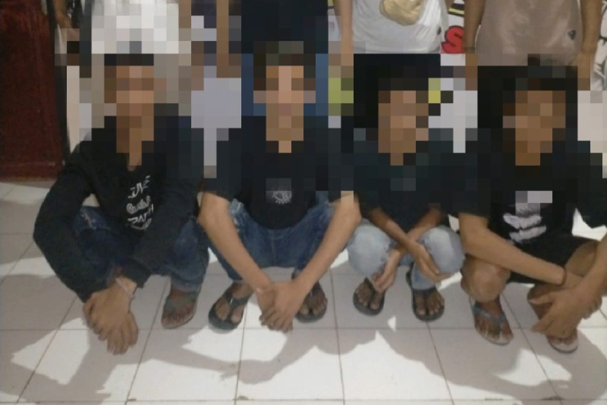 Polisi tangkap empat pelaku penganiayaan dengan busur panah