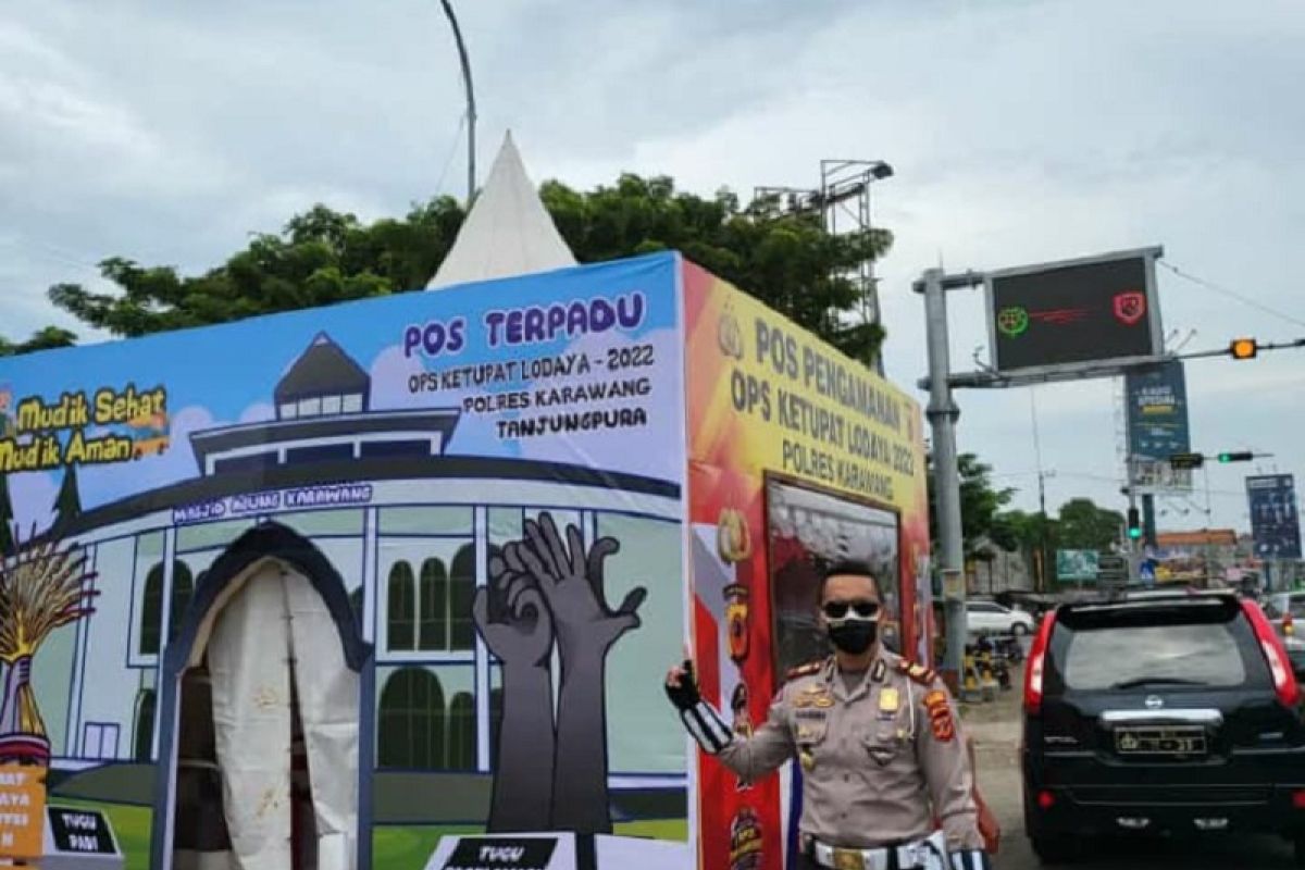 Polres Karawang dirikan 24 pos pengamanan di sepanjang jalur mudik Lebaran 2022