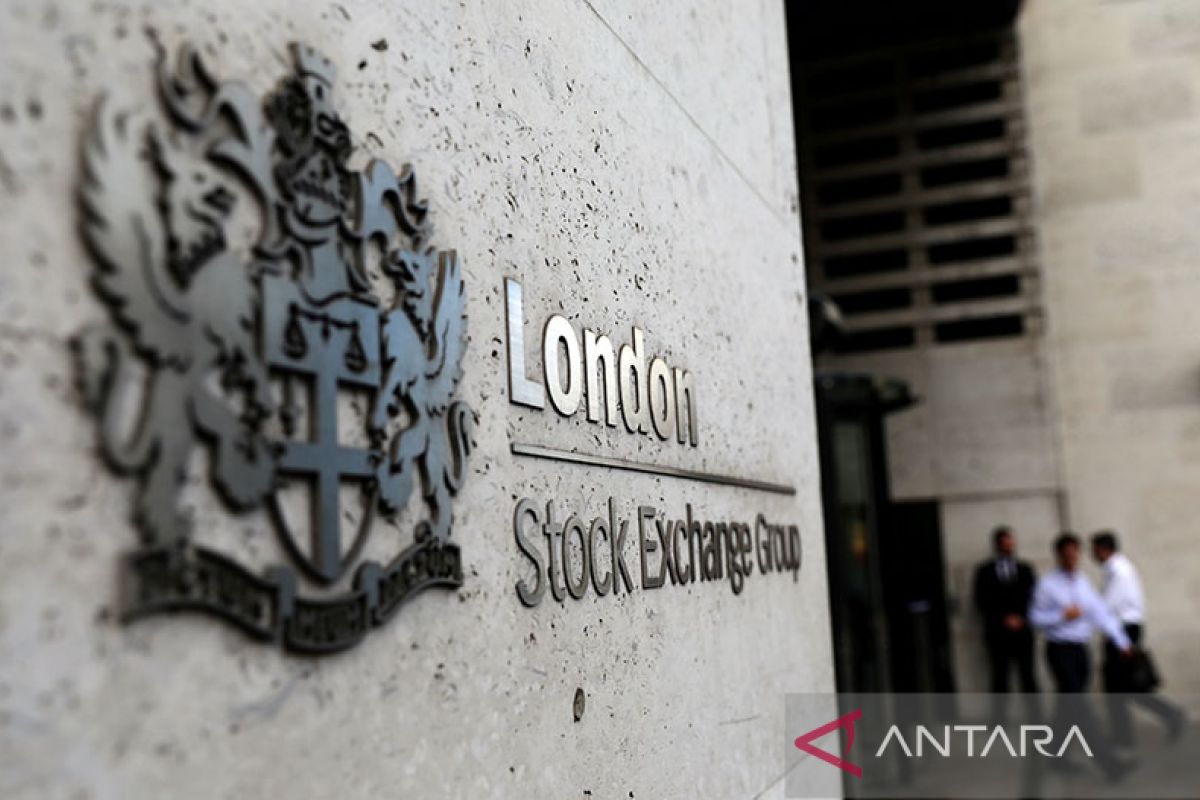 Saham Inggris perpanjang rugi, indeks FTSE 100 berkurang 1,96 persen