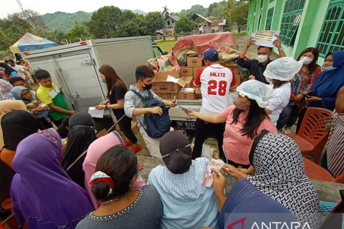 Pemkab Minahasa Tenggara gelar pasar murah Idul Fitri