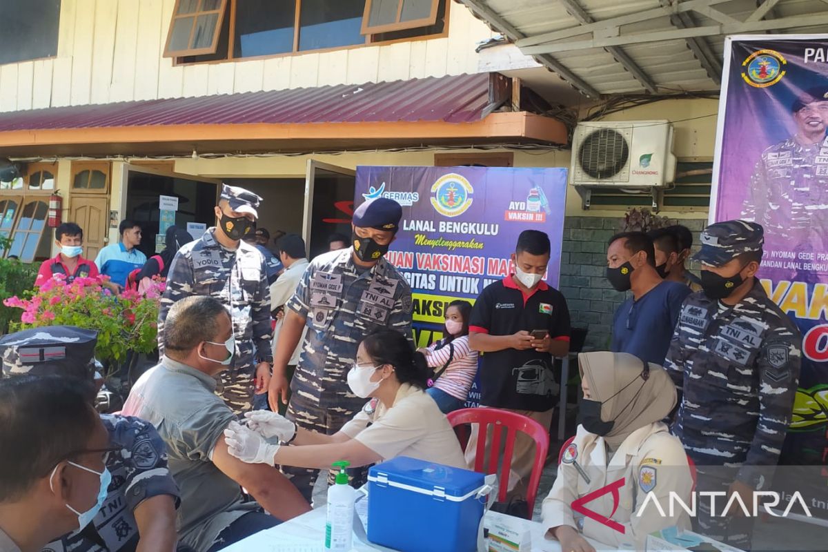 Lanal Bengkulu siapkan posko vaksinasi di dua terminal bus