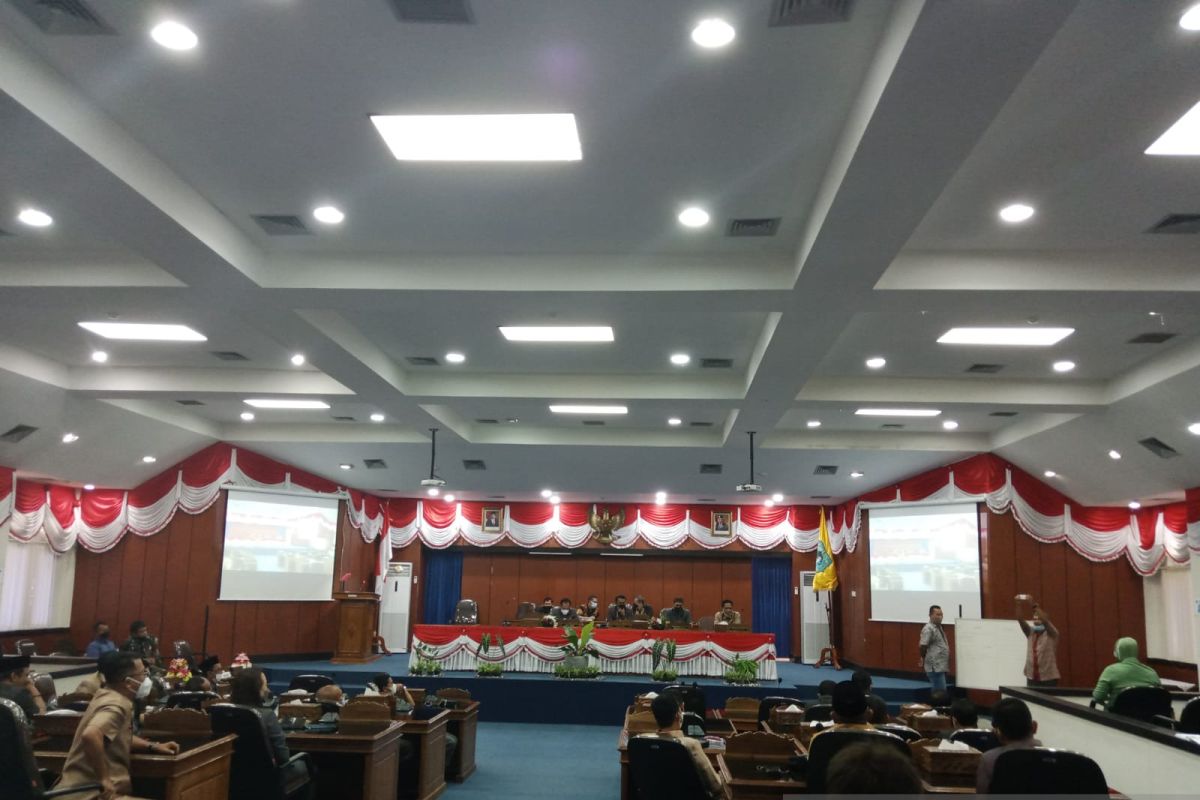 DPRD Belitung gelar sidang paripurna perubahan AKD